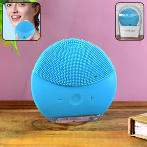 Facial Cleansing & Massaging Brush - (1 Pc)