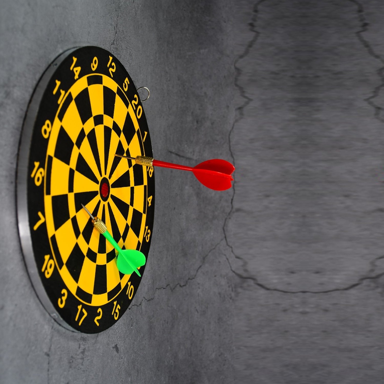 Small Dart Board with 2 Darts – Sports & Indoor Game for Kids