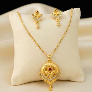 Elegant Gold-Plated Floral Bloom Jewelry Set: Pendant, Chain, and Earrings, popular pendant set