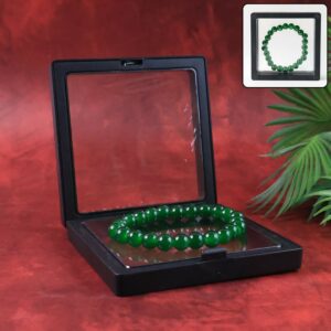 Elegent Green Bead Bracelet With Air-Tight Display Box