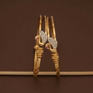 Elegant Swan Crystal Adjustable Gold Finish Bangles for Women