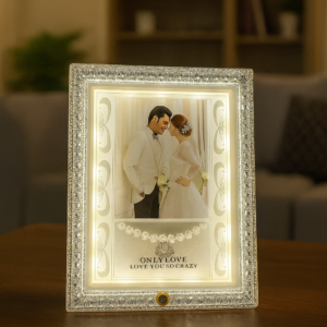 Square White Crystal LED Wedding Photo Frame | Elegant Illuminated Picture Frame with Sparkling Border | 4x6 Inch Couple Photo Frame | Romantic Gift for Wedding, Anniversary, Valentine’s Day & Home Décor