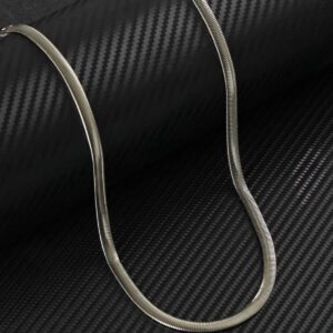 Silver Chain for Men & Boys – Stylish Fashion Accessory for Daily Wear & Gifts