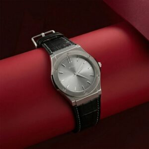 Elegant Silver Dial Analog Wrist Watch with Premium Textured Strap for Men
